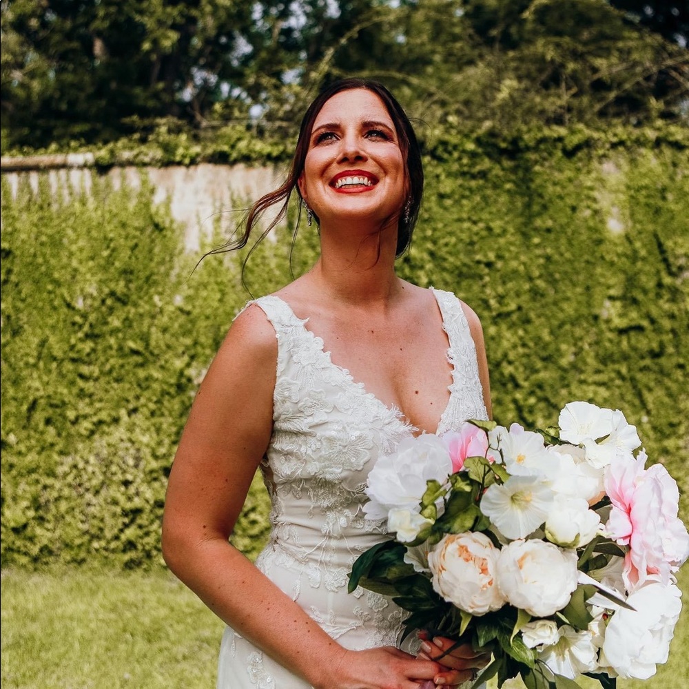 Meet your Posher, Carolina